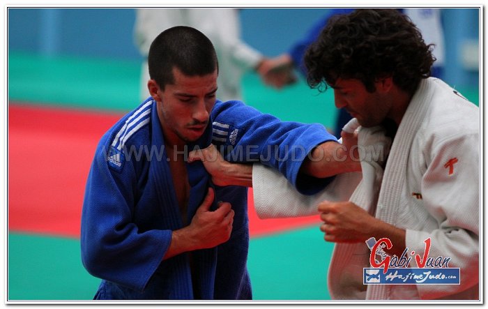 DELGADOUEMATSU2013 0054